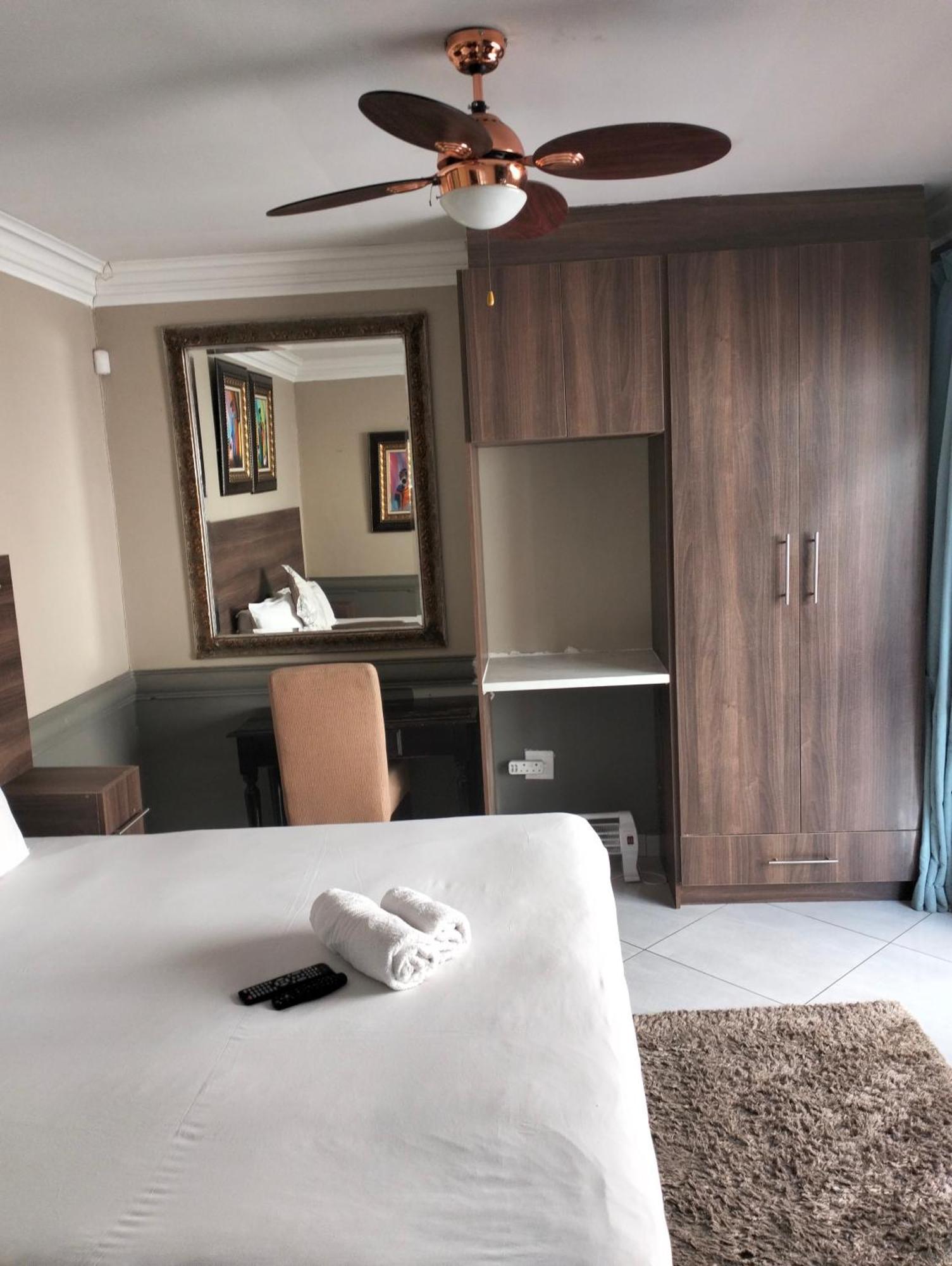 Sunrise Boutique Hotel Witbank Kültér fotó