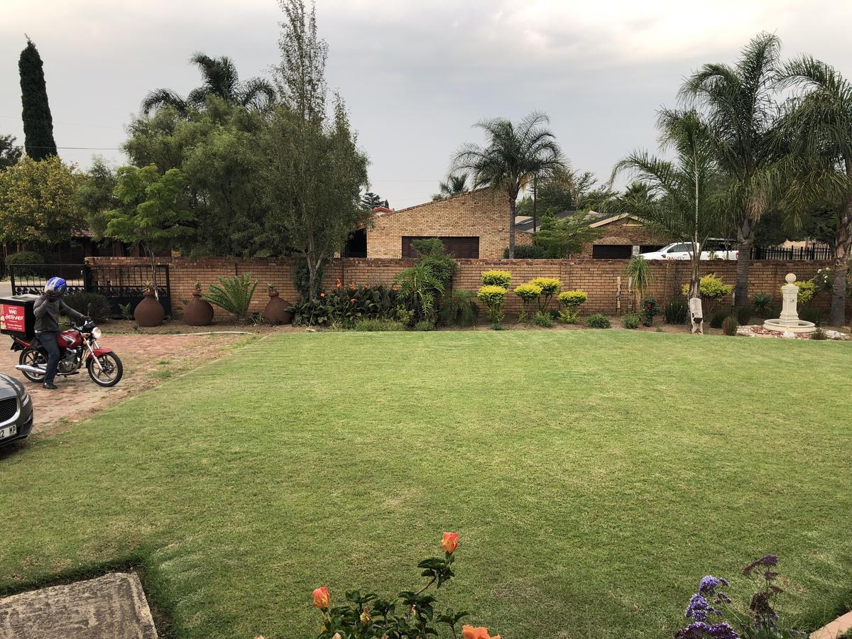 Sunrise Boutique Hotel Witbank Kültér fotó
