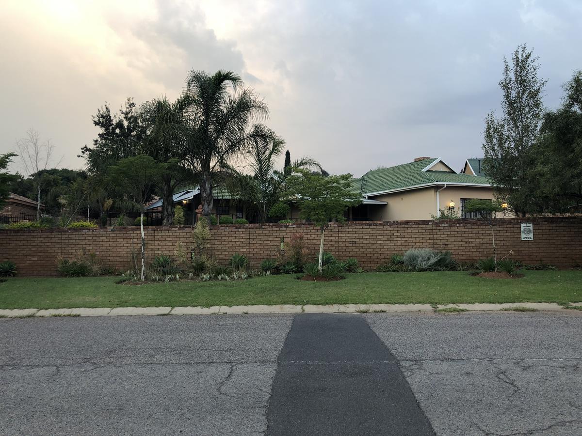 Sunrise Boutique Hotel Witbank Kültér fotó