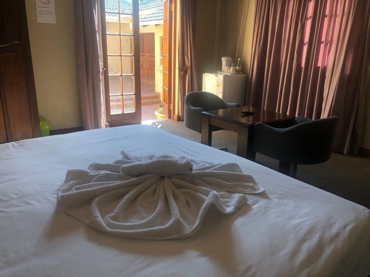 Sunrise Boutique Hotel Witbank Kültér fotó